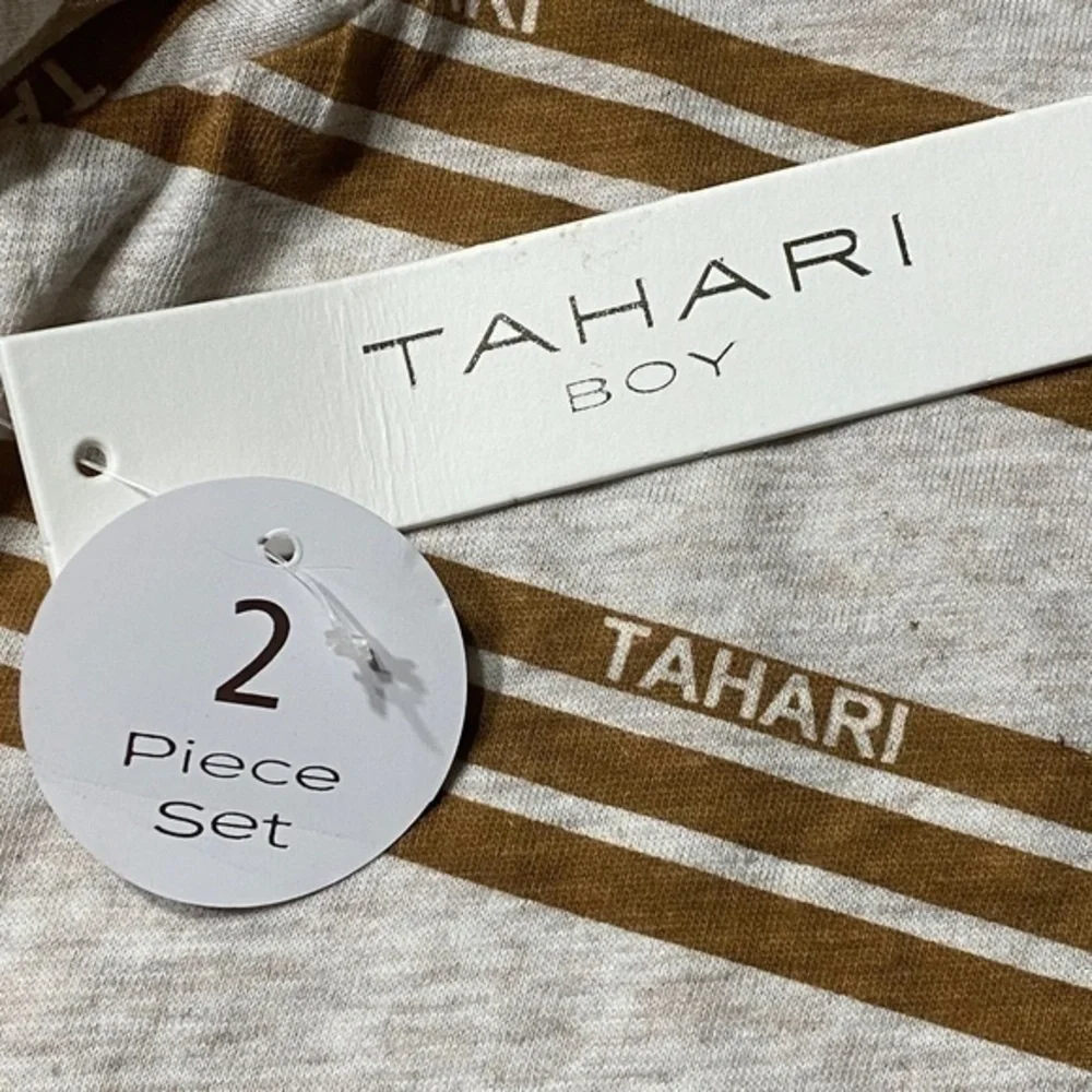 Tahari Boy 2 Piece Short Set Boys Size 5 NWT